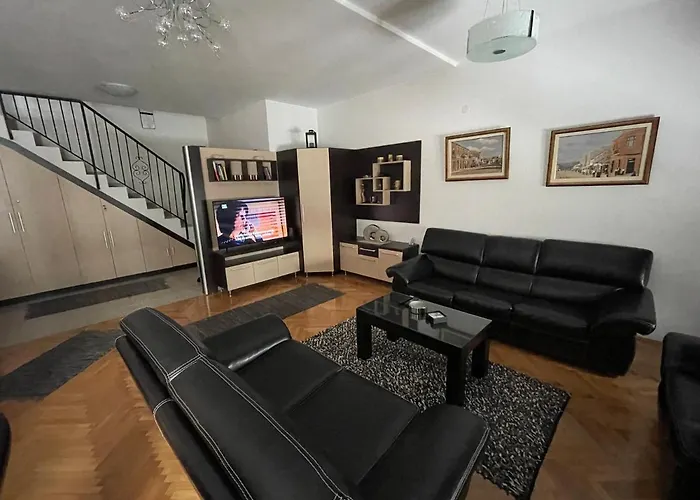 Dusan Lux Palisad 1000 아파트 즐라티보