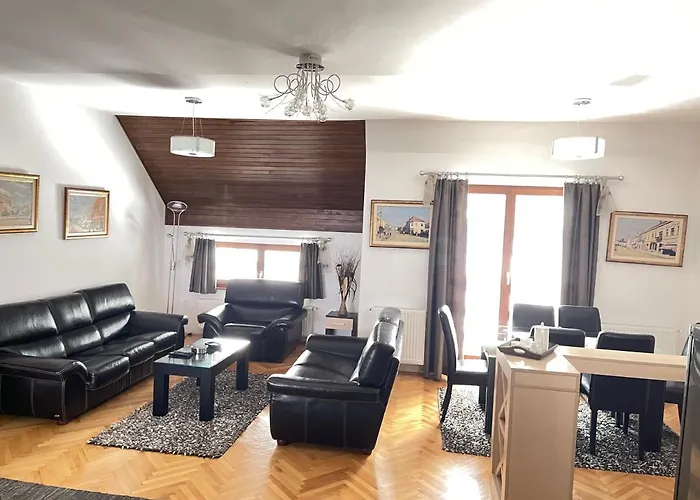 아파트 Dusan Lux Palisad 1000 *