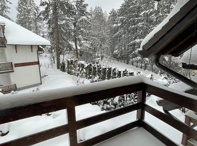 Dusan Lux Palisad 1000 아파트 즐라티보